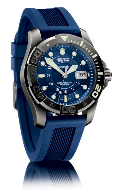 Victorinox Dive Master 500 Mecha : plongeuse robuste et imposante Victorinox Dive Master 500 Mecha : plongeuse robuste et imposante