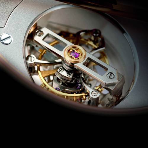 Girard-Perregaux Tourbillon Bi-axial or gris : 33 pièces pour le monde