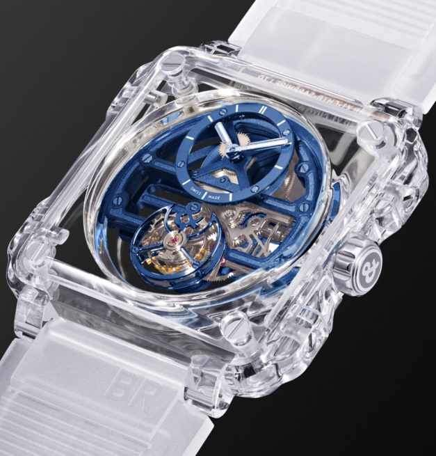 La BR-X1 Skeleton Tourbillon Sapphire bleue disponible en exclu sur Mr Porter