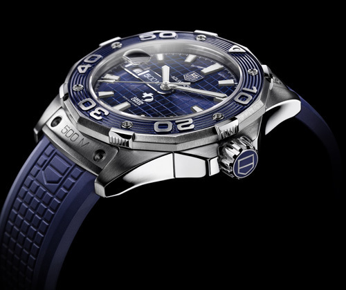 TAG Heuer Aquaracer : deux nouvelles plongeuses sportives et viriles TAG Heuer Aquaracer : deux nouvelles plongeuses sportives et viriles
