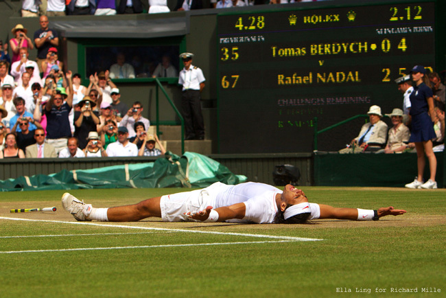 Rafael Nadal remporte Wimbledon avec sa Richard Mille RM 027 au poignet Rafael Nadal remporte Wimbledon avec sa Richard Mille RM 027 au poignet