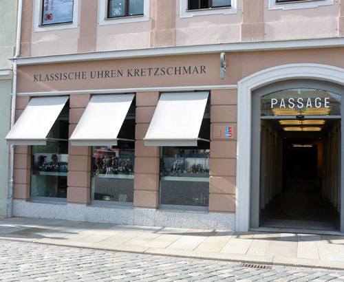 Dresde : deux boutiques de montres d’occasion « made in Saxonia » sur la place Neumarkt