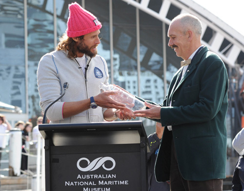 IWC et la mission Plastiki : une montre Ingenieur Automatic Mission Earth Edition pour la sauvegarde de la planète IWC et la mission Plastiki : une montre Ingenieur Automatic Mission Earth Edition pour la sauvegarde de la planète