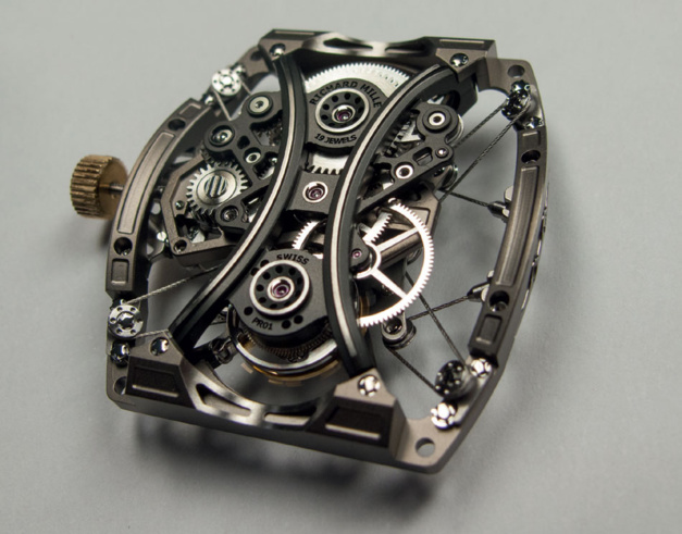 Richard Mille RM 53-01 Tourbillon Pablo Mac Donough : elle résiste à un coup de maillet ! Richard Mille RM 53-01 Tourbillon Pablo Mac Donough : elle résiste à un coup de maillet !
