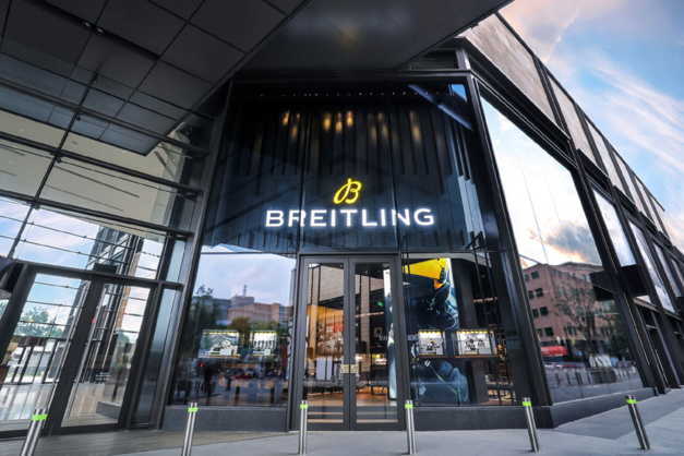 Breitling ouvre une boutique exclusive à Beijing