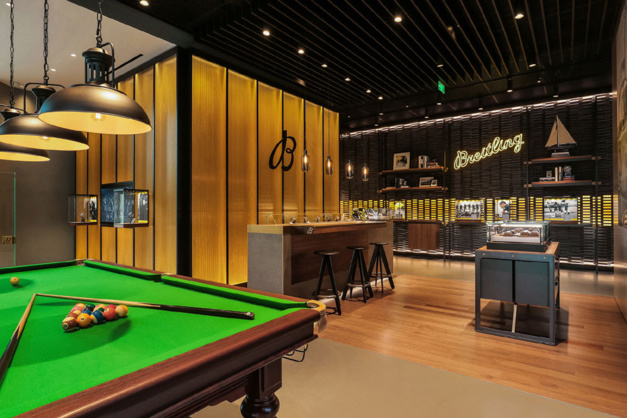 Breitling ouvre une boutique exclusive à Beijing