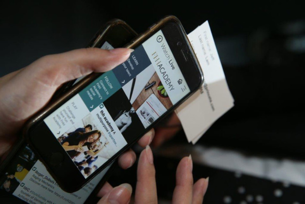 Watch Live : lancement international à Hong Kong Watch Live : lancement international à Hong Kong