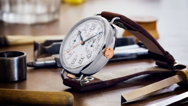 Omega : hommage rétro au premier chrono avec calibre d'époque ! Omega : hommage rétro au premier chrono avec calibre d'époque !