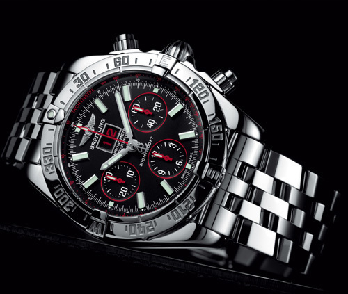 Breitling Blackbird Red Strike Limited Edition