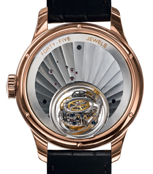 Zenith Christophe Colomb ou la première montre dont la marche s'affranchit des mouvements de son porteur… Zenith Christophe Colomb ou la première montre dont la marche s'affranchit des mouvements de son porteur…