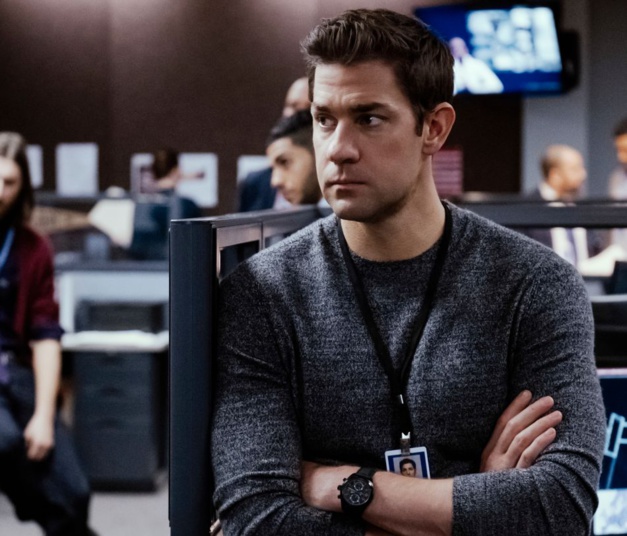 Jack Ryan : John Krasinski porte une Hamilton Khaki Field Auto Chrono Jack Ryan : John Krasinski porte une Hamilton Khaki Field Auto Chrono