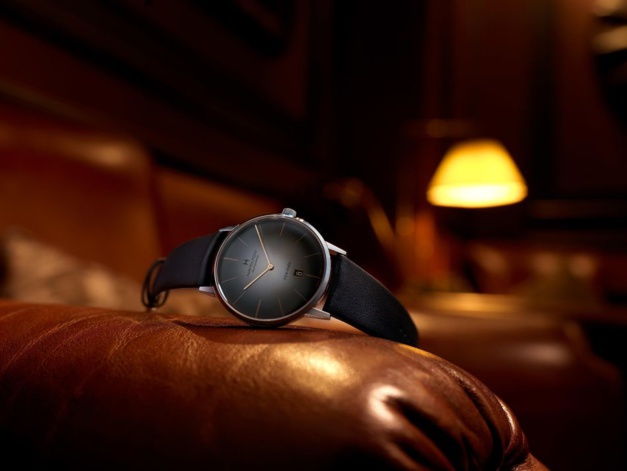 Hamilton Intra-Matic cadran fumé Hamilton Intra-Matic cadran fumé