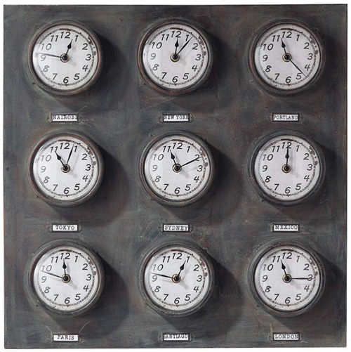 Maisons du monde : trois horloges qui proposent les heures du monde Maisons du monde : trois horloges qui proposent les heures du monde