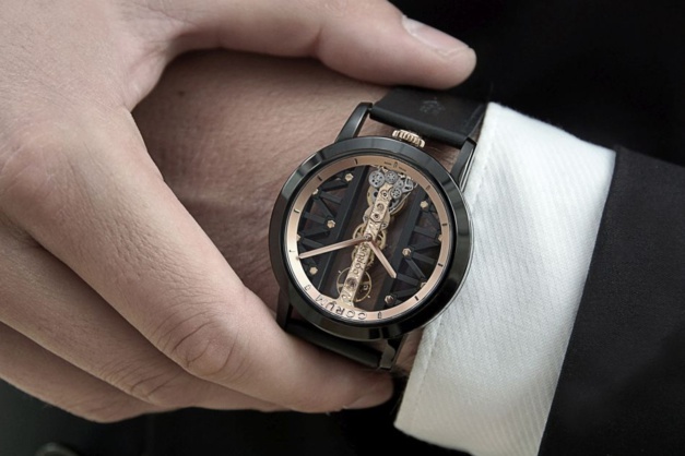 Corum Golden Bridge Titane DLC Corum Golden Bridge Titane DLC