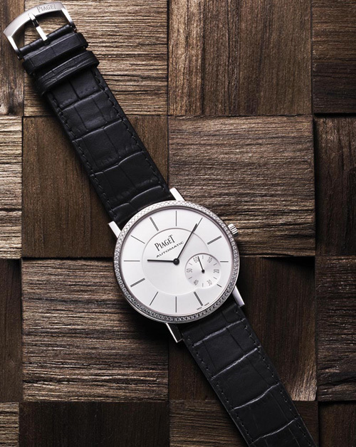 Piaget Altiplano 43 mm : or gris et lunette sertie pour 2011 Piaget Altiplano 43 mm : or gris et lunette sertie pour 2011