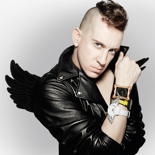 Jeremy Scott et Swatch présentent trois montres « fashion victim » Jeremy Scott et Swatch présentent trois montres « fashion victim »