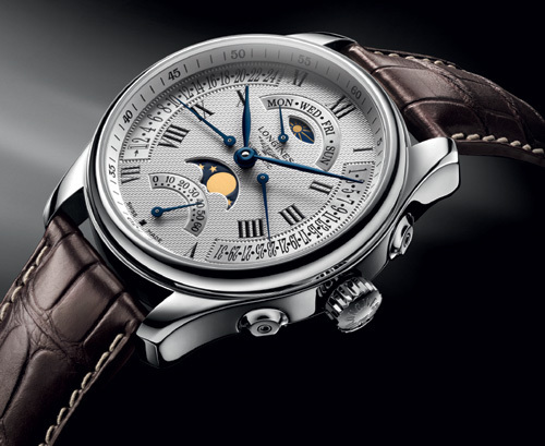 The Longines Master Collection Retrograde  Moon Phases : le soleil a rendez-vous avec la lune