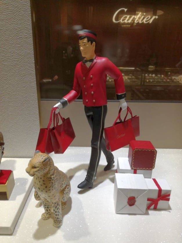 Cartier : les plus belles vitrines horlogères de Noël Cartier : les plus belles vitrines horlogères de Noël