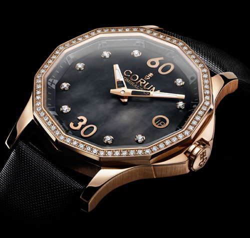 Corum Admiral’s Cup Legend 42 et Admiral’s Cup Legend 38 : nouvelle ligne plus classique… Corum Admiral’s Cup Legend 42 et Admiral’s Cup Legend 38 : nouvelle ligne plus classique…