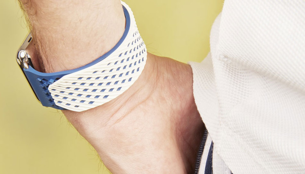 Noomoon : le bracelet en FKM sans boucle aux vertus antistress