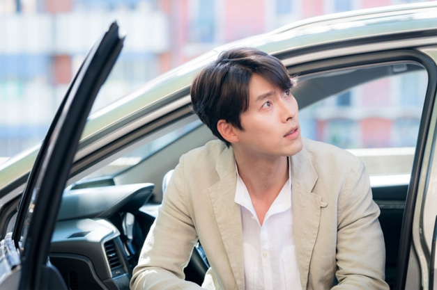 Memories of the Alhambra : Hyun Bin Navitimer Breitling