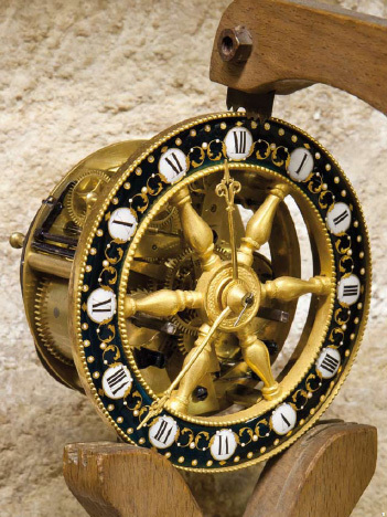 Rolex : mécène du Château de Fontainebleau finance la restauration d’horloges du 18 et 19ème siècle Rolex : mécène du Château de Fontainebleau finance la restauration d’horloges du 18 et 19ème siècle