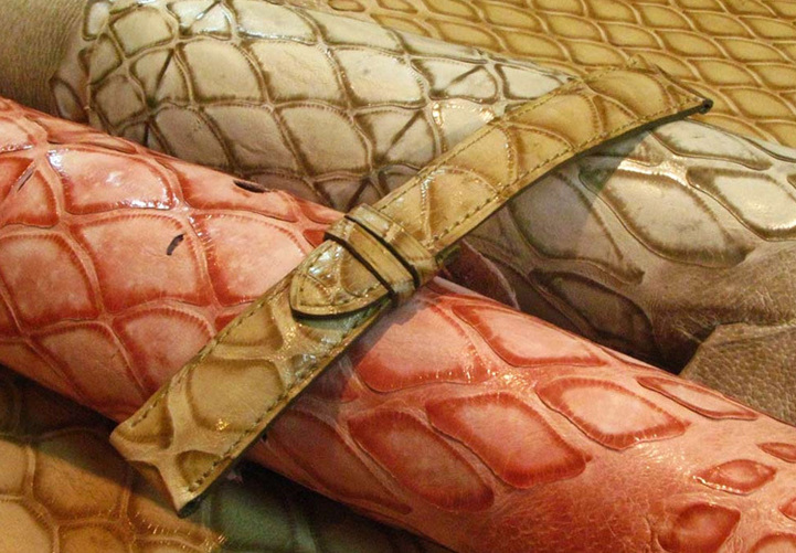 Le cuir de pangolin : la chronique de l’Atelier du Bracelet Parisien Le cuir de pangolin : la chronique de l’Atelier du Bracelet Parisien