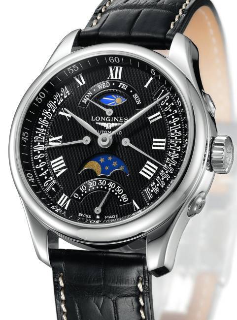 The Longines Master Collection Retrograde  Moon Phases : le ballet des aiguilles rythme les phases de la lune