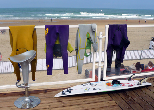 Swatch Girl Pro France : Swatch surfing in Hossegor ! Swatch Girl Pro France : Swatch surfing in Hossegor !