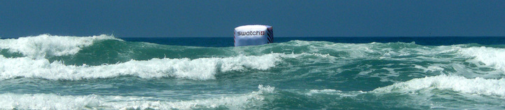 Swatch Girl Pro France : Swatch surfing in Hossegor !