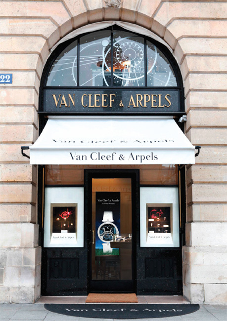 Van Cleef & Arpels : à la découverte de la boutique « Le Temps Poétique » place Vendôme à Paris