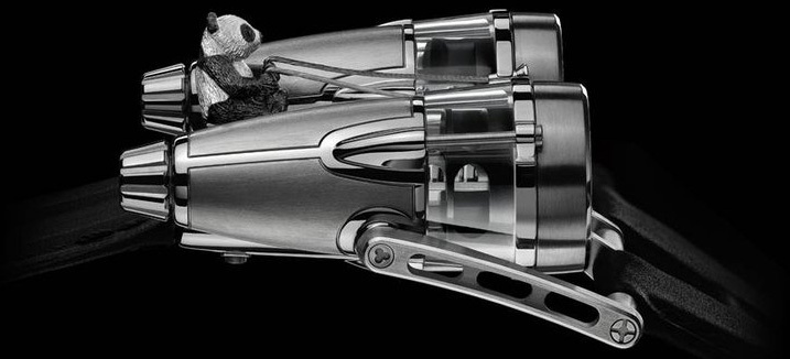 MB&F : une HM4 ornée d’un panda volant miniature pour Only Watch