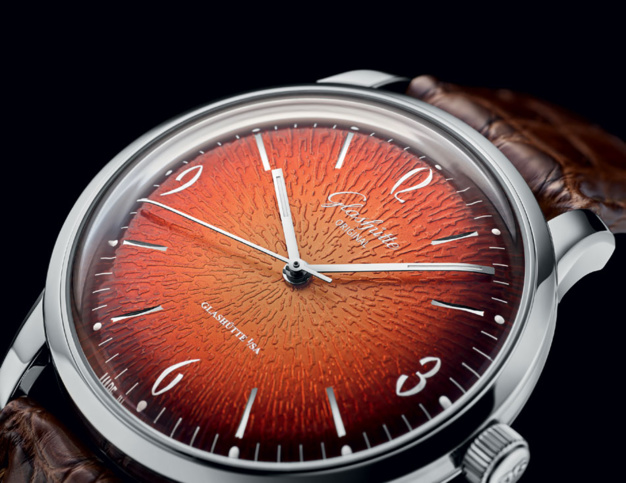 Glashütte Original : une Sixties en orange flamboyant ! Glashütte Original : une Sixties en orange flamboyant !