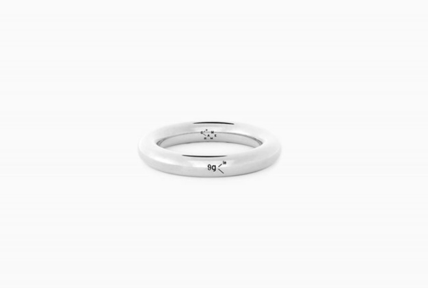 Anneau Jonc Le Gramme : une bague en argent pour nous les hommes