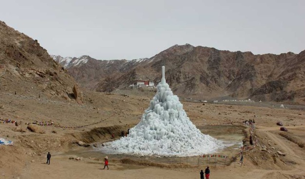 Sonam Wangchuk, Lauréat Rolex Awards : des pyramides de glace dans le désert