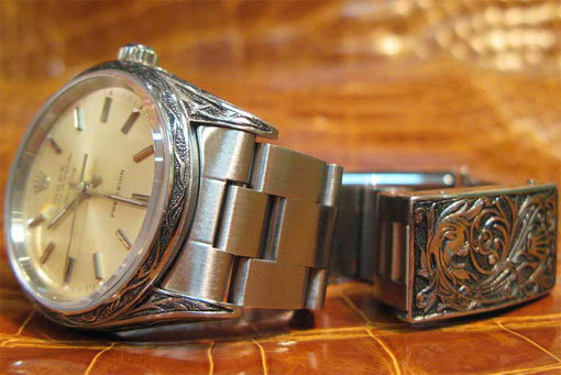 Gravure sur montres : nouveau service proposé par l’Atelier du Bracelet Parisien Gravure sur montres : nouveau service proposé par l’Atelier du Bracelet Parisien