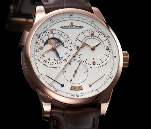 Jaeger-LeCoultre Duomètre à Quantième Lunaire 40.5 : quand complications riment avec extrême précision… Jaeger-LeCoultre Duomètre à Quantième Lunaire 40.5 : quand complications riment avec extrême précision…