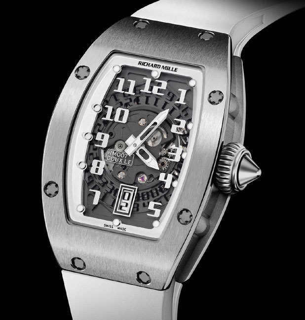 Doux Joaillier présente « Nuit Blanche », une édition limitée de trois montres Richard Mille