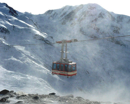 Hamilton Khaki Flight Timer Air Zermatt Edition : le ciel pour limite