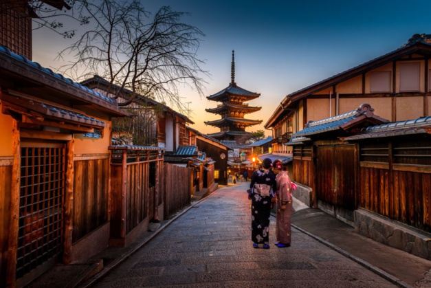 Photo by Sorasak on Unsplash