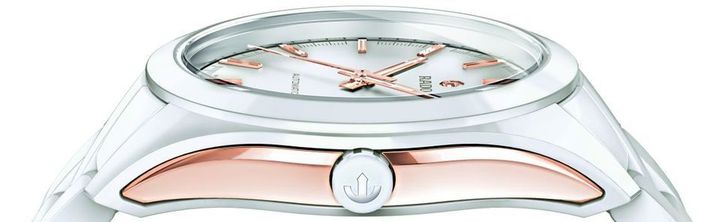 Dubaï : Rado dévoile la Rado HyperChrome sous le soleil… exactement Dubaï : Rado dévoile la Rado HyperChrome sous le soleil… exactement