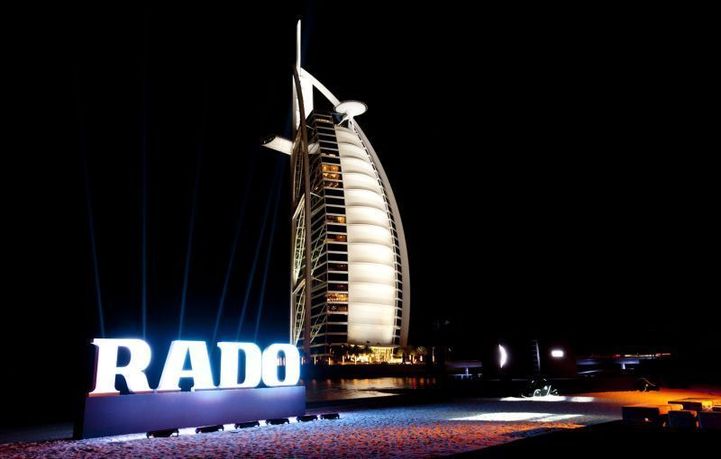 Dubaï : Rado dévoile la Rado HyperChrome sous le soleil… exactement