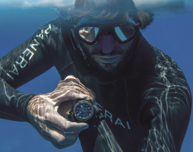 Panerai : une expérience unique pour 15 clients avec Guillaume Nery en Polynésie Panerai : une expérience unique pour 15 clients avec Guillaume Nery en Polynésie