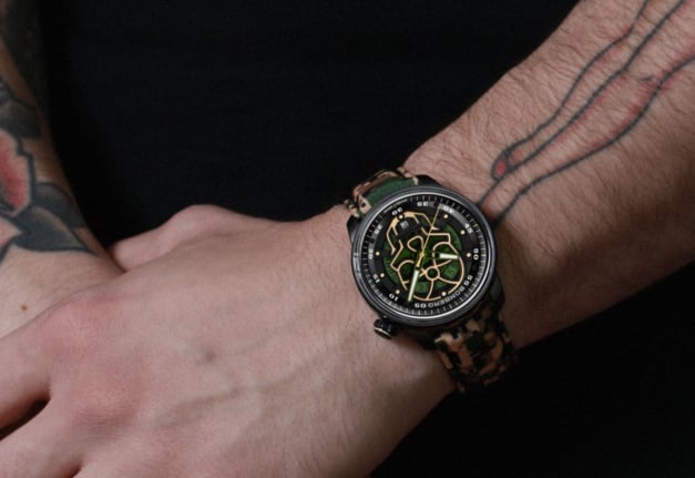 Bomberg BB-01 Auto Military Skull Bomberg BB-01 Auto Military Skull