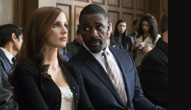 Le grand jeu : Jessica Chastain porte une Piaget Limelight.