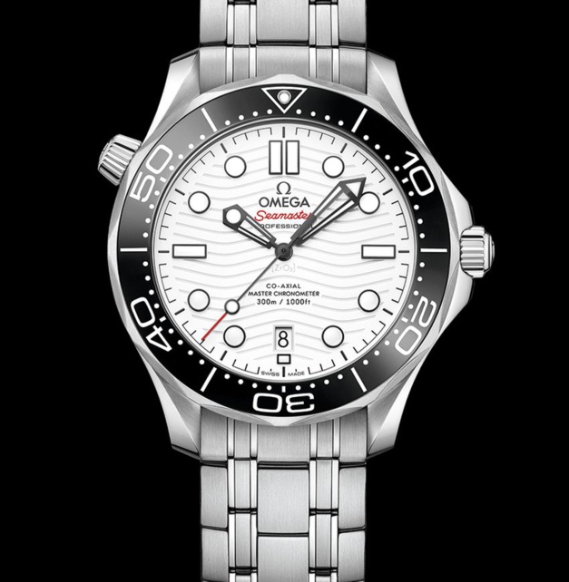 Omega Seamaster 300 : un cadran blanc en eaux profondes Omega Seamaster 300 : un cadran blanc en eaux profondes