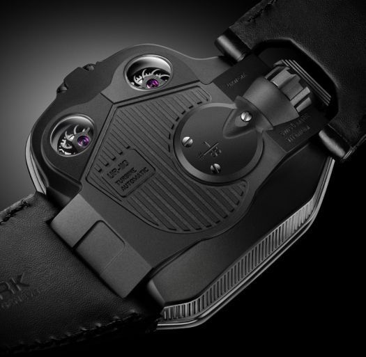 Urwerk UR-110 : deux modèles pour deux styles différents Urwerk UR-110 : deux modèles pour deux styles différents