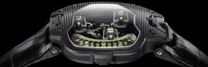 Urwerk UR-110 : deux modèles pour deux styles différents Urwerk UR-110 : deux modèles pour deux styles différents