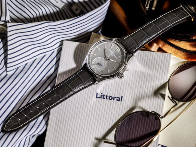 Frédérique Constant : Classics Horological, une Smartwatch qui cache bien son jeu Frédérique Constant : Classics Horological, une Smartwatch qui cache bien son jeu