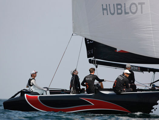 Hublot aux côtés d’Alinghi pour défendre les couleurs de la Suisse sur les plans d’eau du monde entier Hublot aux côtés d’Alinghi pour défendre les couleurs de la Suisse sur les plans d’eau du monde entier